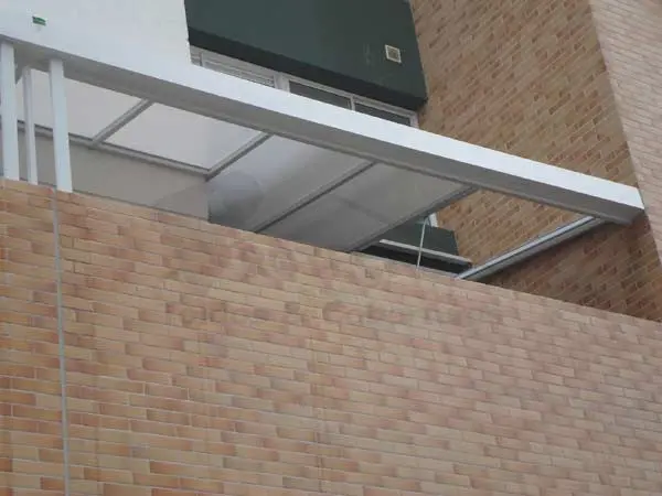 Cobertura de Policarbonato no Taboão da Serra - Toldos e Proteção