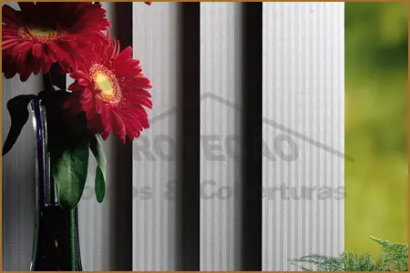 Persiana Vertical Toldos Proteção