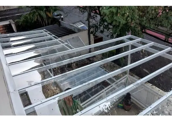 Policarbonato Compacto Toldos Proteção