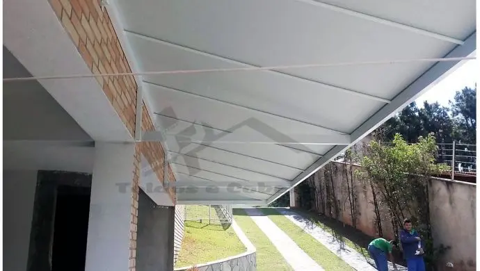 Toldo e Fechamento em Lona Toldos Proteção